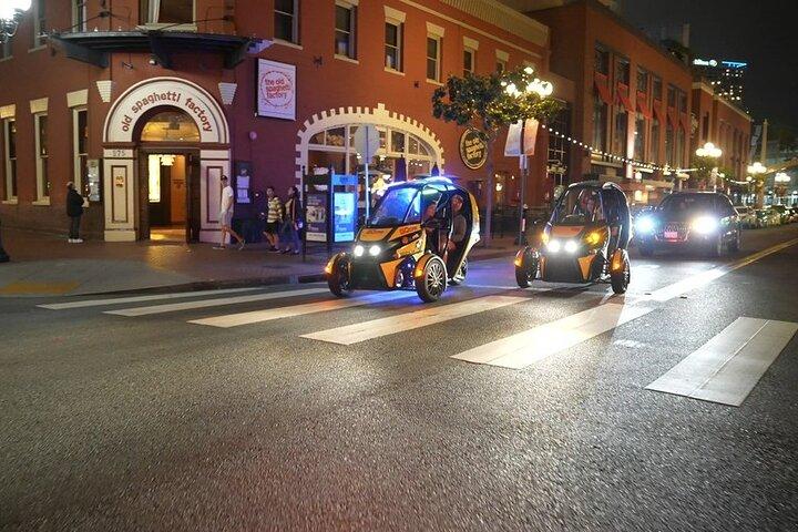 GoCar Exclusivo da Viator After Dark: Tour Autoguiado de Gaslamp e Balboa Park
