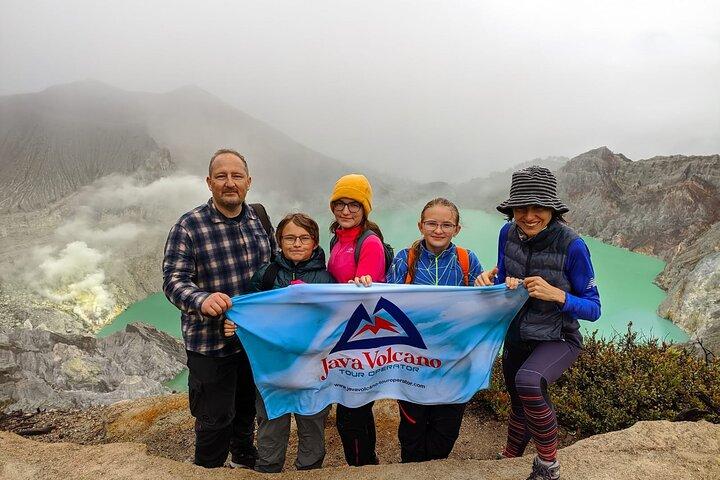 4D3N Ijen-Krater, Papuma Beach, Tumpak Sewu-Wasserfall und Mount Bromo