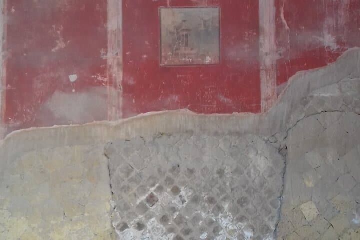 Transfer From Naples Train Station/area to Sorrento 2hr stop in Herculaneum