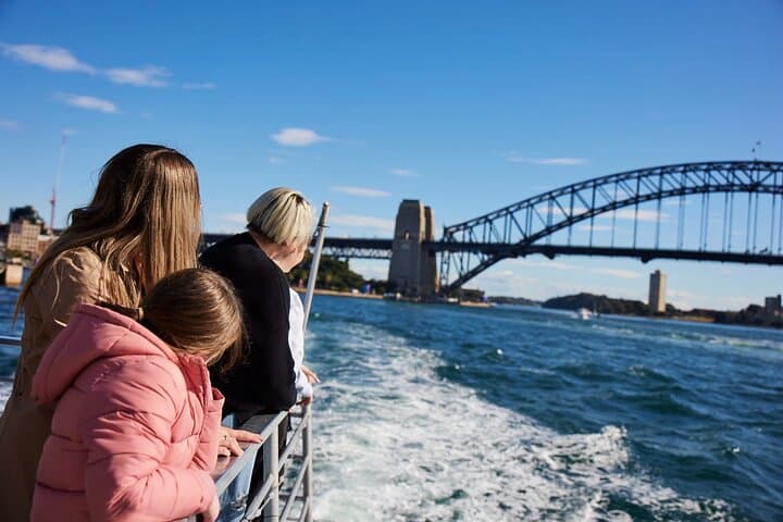 Sydney Harbour Discovery Cruise Including Lunch