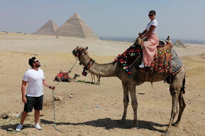 Pirámides VIPTour Giza ,Saqqara step pyramids & Memphis Old City