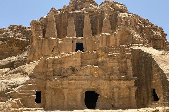 Tour de medio día a la maravillosa ciudad de Petra