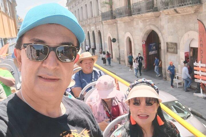 Tour privato della famiglia per visitare Monte Albán, Alebrijes e Barro Negro