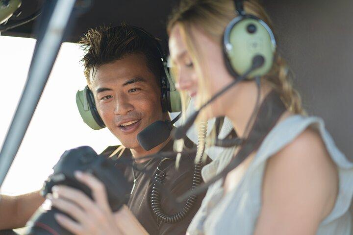 18 Minutes SHARED Helicopter Tour in Honolulu