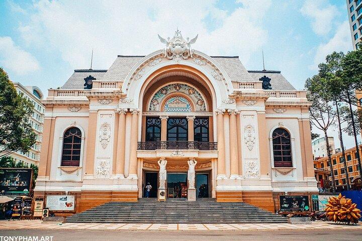 Halbtägige Ho-Chi-Minh-Stadttour mit dem Jeep Entdecken Sie das Beste von Saigon