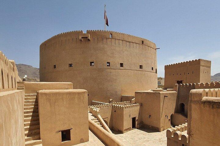 Privat Oman heldags guidad sightseeingtur