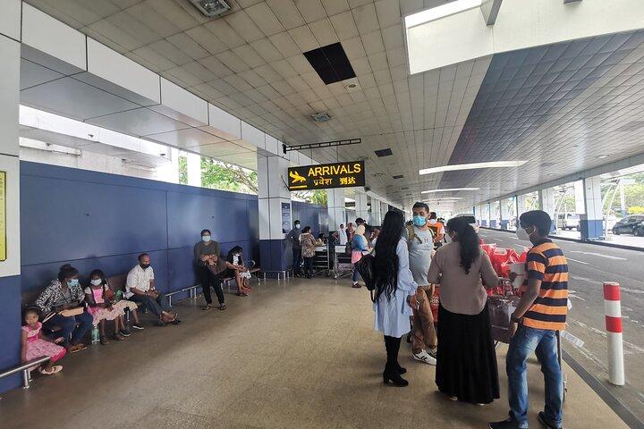Tour di trasporto privato dell'aeroporto di Paradise