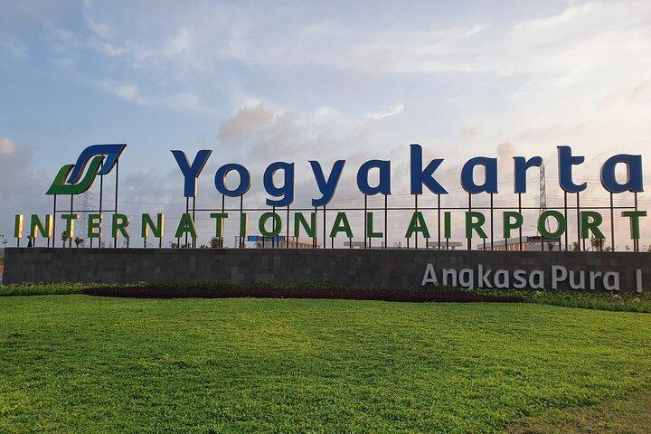 ジョグジャカルタ空港からプライベート出発トランスファー - ジョグジャカルタホテル