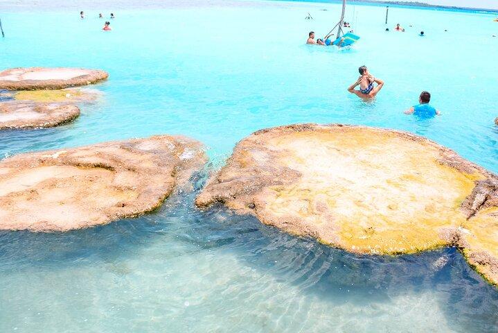 Tour Mágico Bacalar com MarMol Club + Caiaque da Riviera Maya