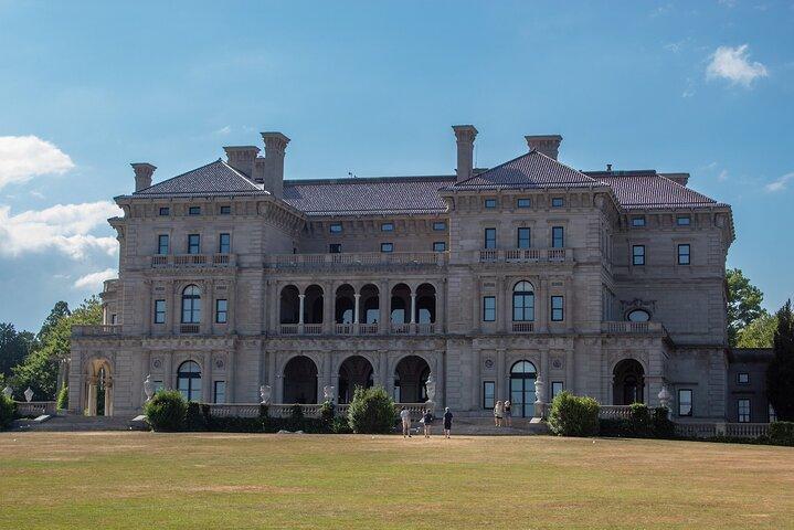 Newport Cliff Walk - Legends of the Gilded Age GPS-begeleide audiotour