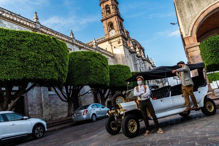Querétaro: City Tour em veículo clássico Ford T