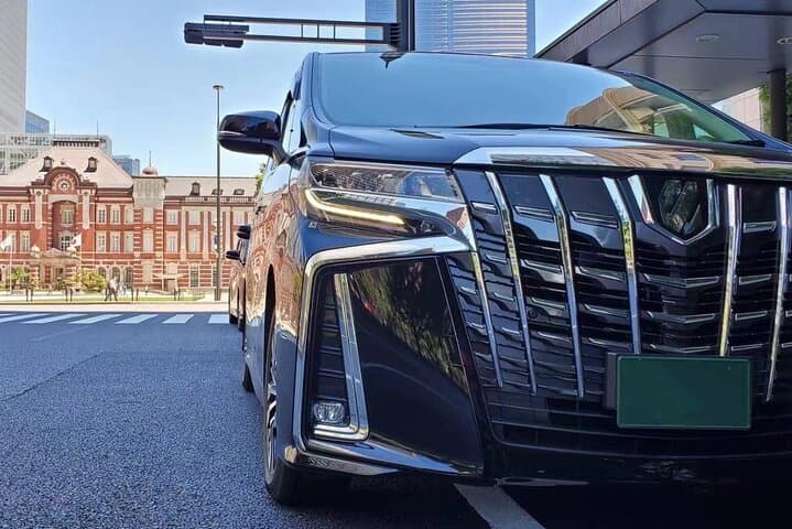 Private departure Transfer from Osaka city to Kansai airport