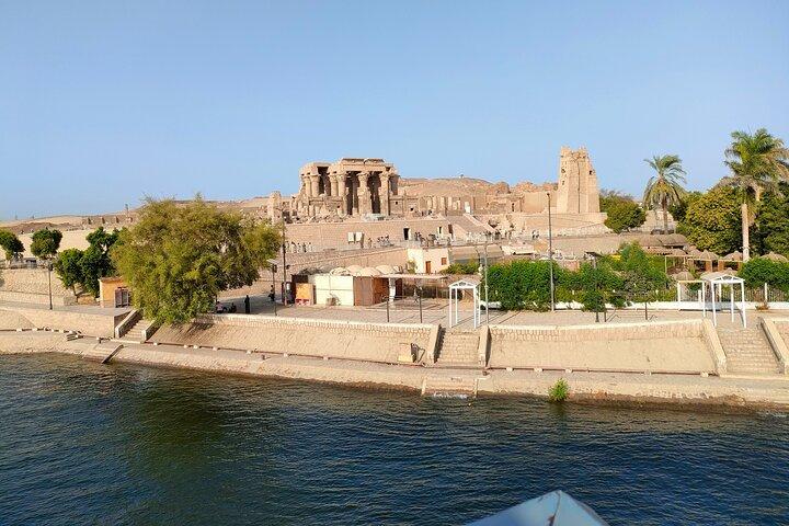 Privétransfer Luxor-Aswan met Edfu en Kom Ombo (of vice versa)