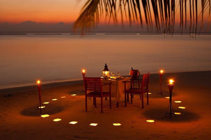 Romantic dinner with Candle at the Nungwi or Kendwa beach