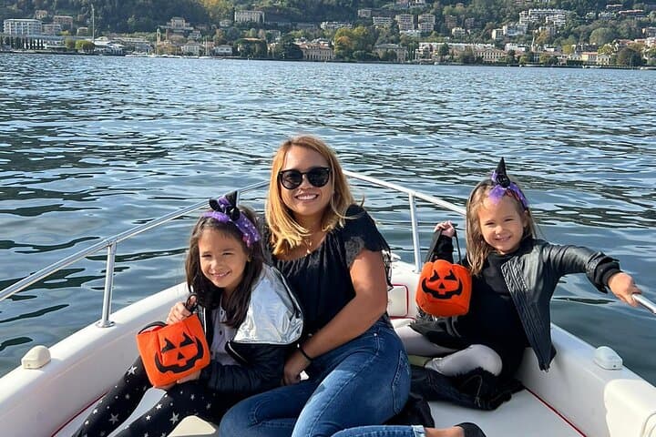4 Hours Boat Rental Without License 40hp Engine on Lake Como