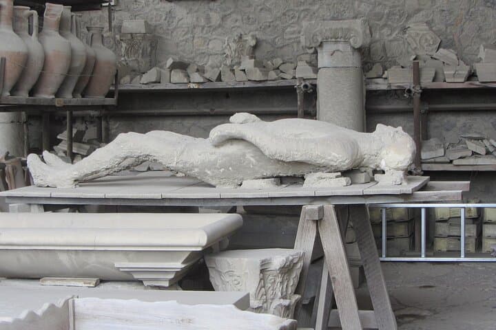 Skip-The-Line Tickets VIP Small Group Tour To Pompei and Vesuvius