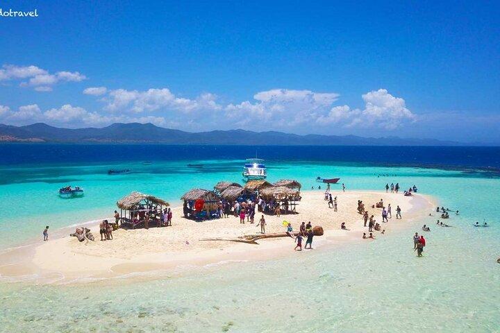 Visite Paradise Island Cayo Arena saindo de Puerto Plata