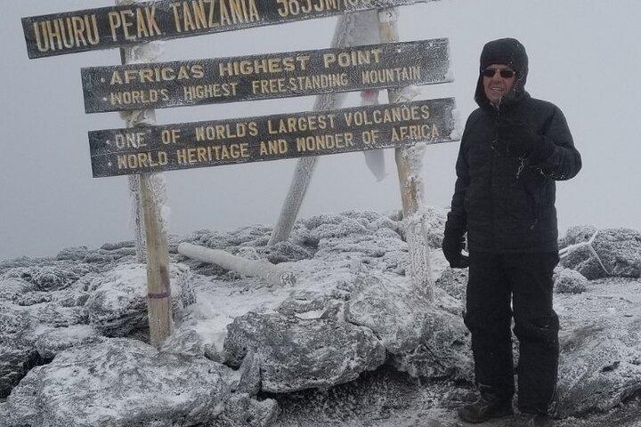 Bedste 5 dage Marangu rute klatring på Kilimanjaro