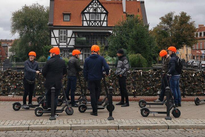 Elektroroller Breslau: Altstadttour – 1,5 Stunden voller Magie!