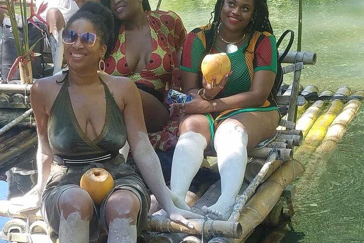 Martha Brae Private River Rafting de Montego Bay