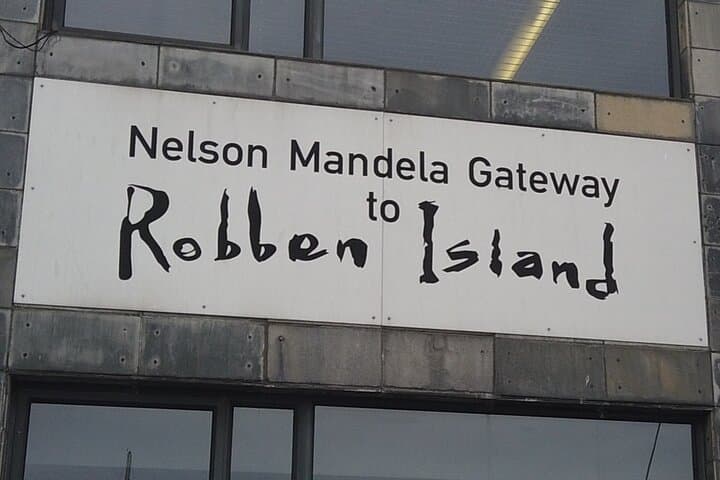 Table Mountain and Robben Island Tour, Hotel Pickup included