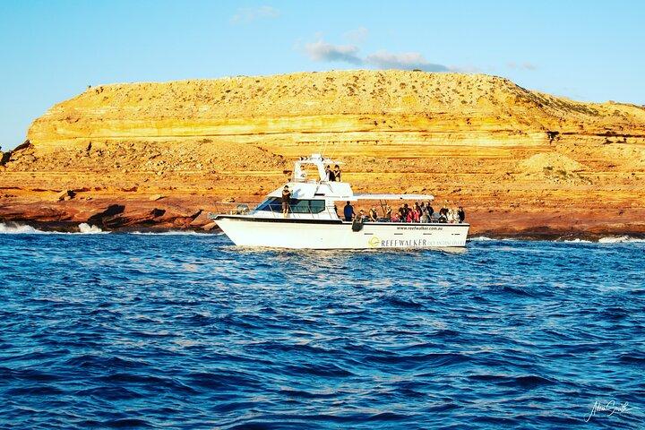 Kalbarri Sunset Cruise langs kystklipperne