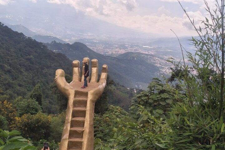 Dia inteiro privado Antígua, Hoobitenango e Altamira da cidade da Guatemala.