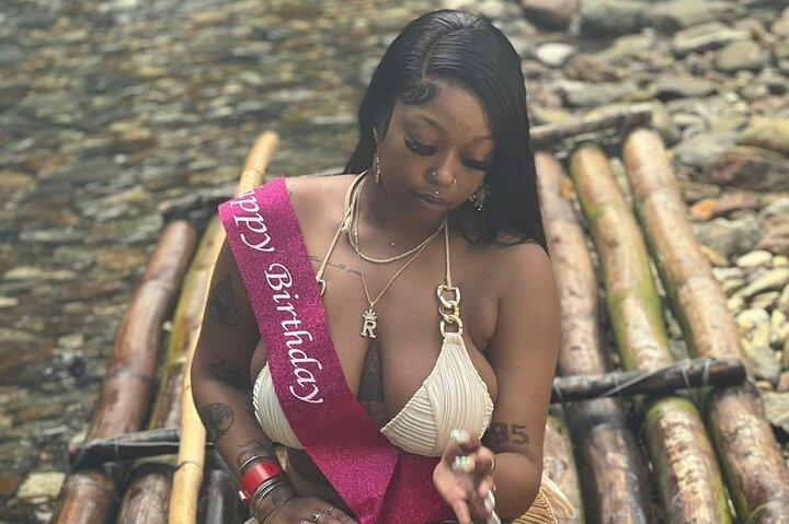 Bambus Rafting Abenteuer mit Kalkstein Massage von Montego Bay