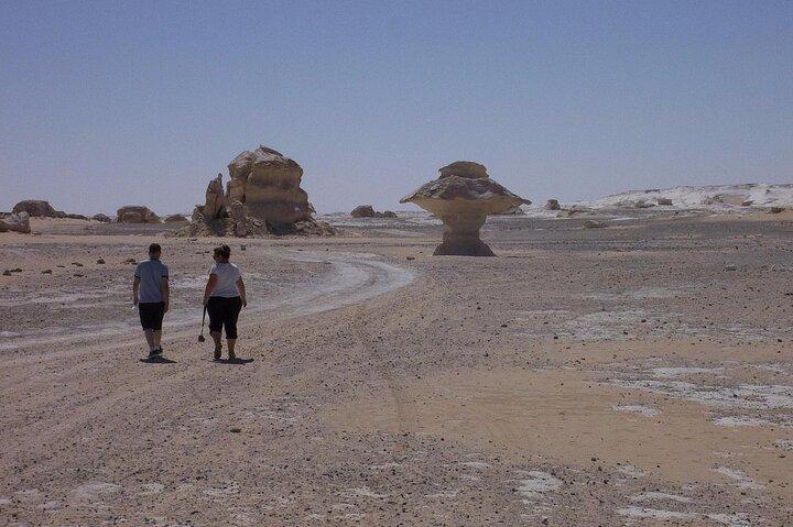 2 dages privat tur i Egyptens hvide ørken fra Kairo