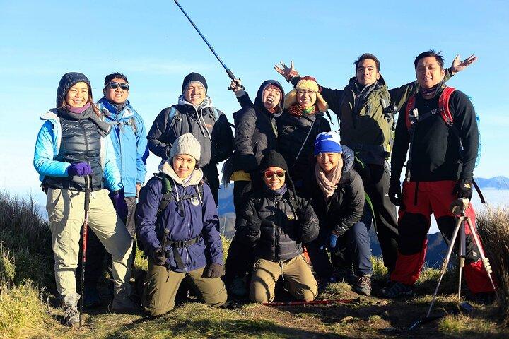 Mt Pulag Private Tour Viagem noturna saindo de Manila (máximo de 6 viajantes)
