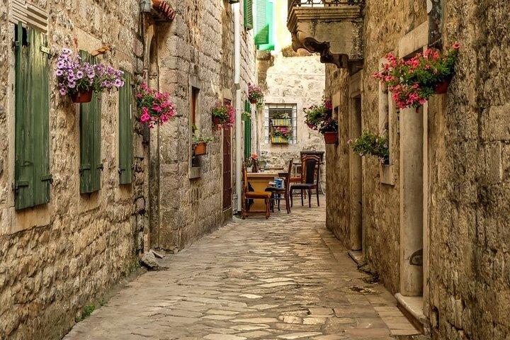 Montenegro aus Albanien: Eine Tagestour voller Entdeckungen