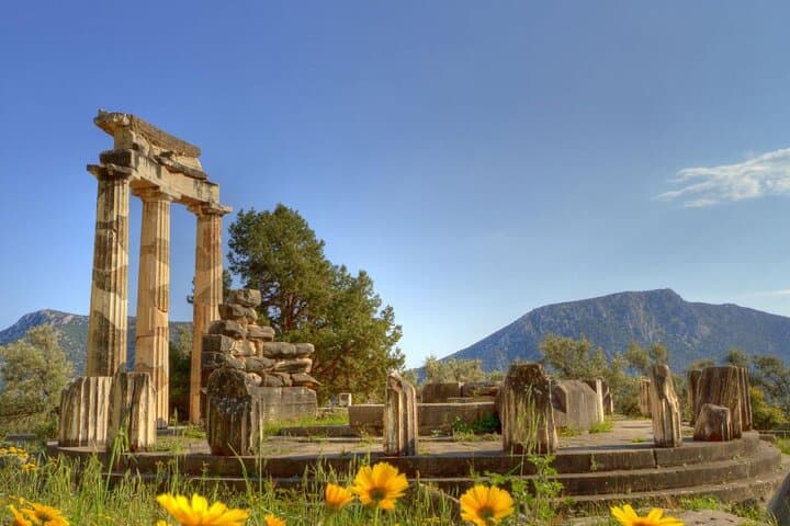 Delphi Full-Day Guided Tour from Athens (UNESCO Site)
