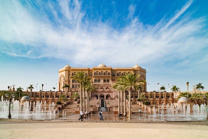 Abu Dhabi Premium Full-Day Sightseeing Tour From Dubai