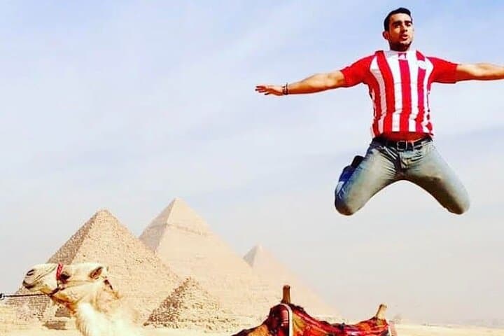 Private Guided Tour to Giza Pyramids, Valley Temple and Sphinx