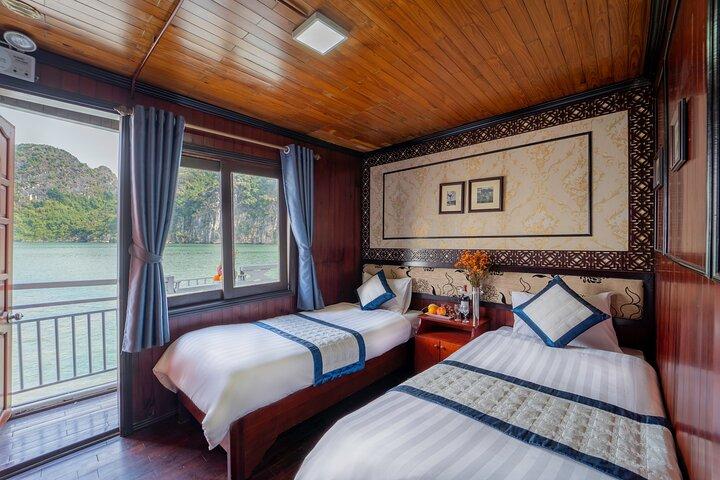 Halong Bay 2 dagar 1 natt traditionell båt