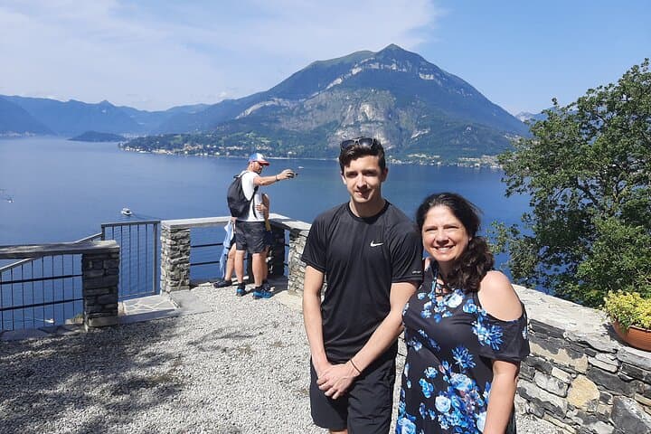 Small-Group Lake Como Experience with boat and van, from Milan