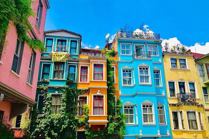 Istanbul Culinary Tour: Private Guide & Seafood Focus