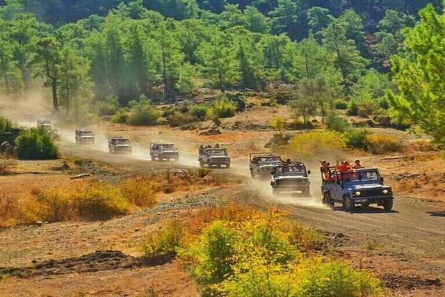 Jeep Safari