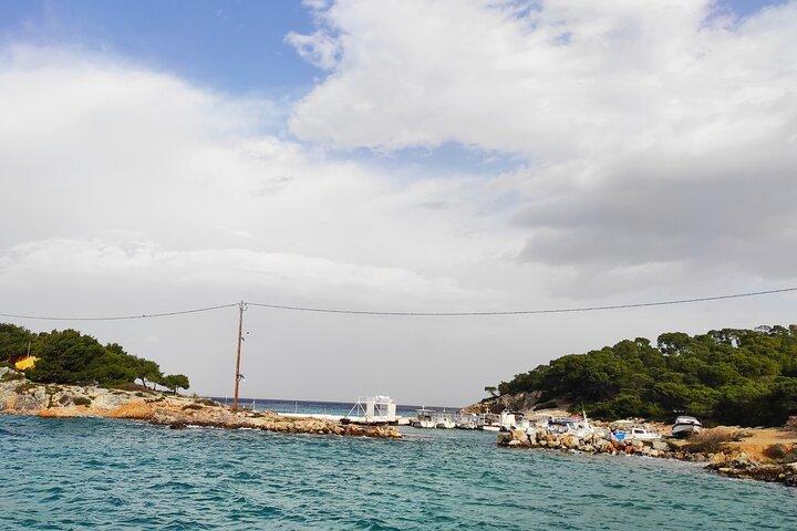 アギストリ島での半日プライベート ツアーと水泳
