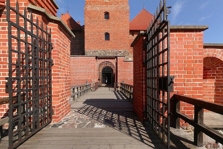 Privétransfer: van Vilnius naar Klaipeda via Trakai Castle