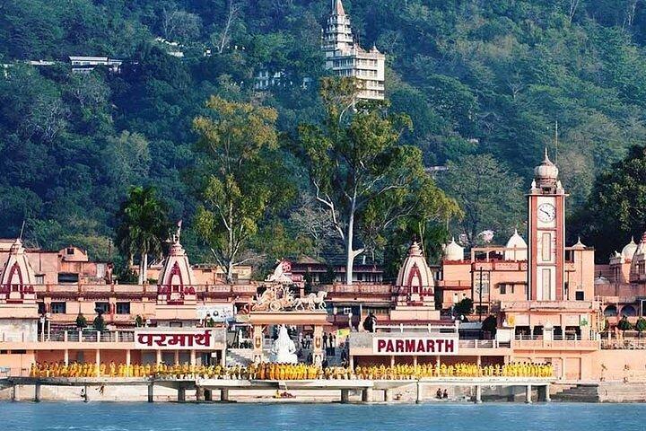 Tour privado de día completo en Rishikesh y Haridwar