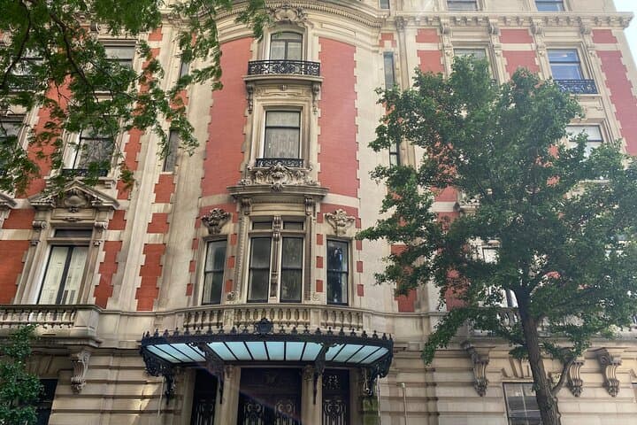 Gilded Age Mansions Tour in New York