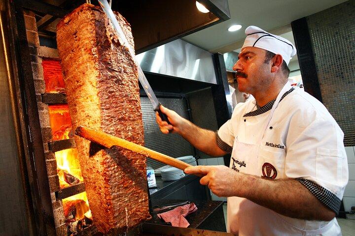 4 Hours Turkish Dining Experience in Istanbul