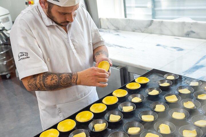 Excursión a pie de medio día degustación de comida local en Oporto
