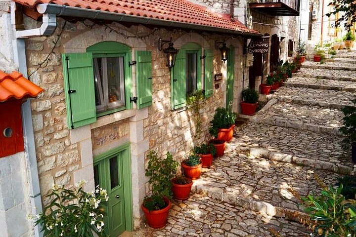 Mt. Villages of Arcadia & Clifftop Monastery Private Day Trip