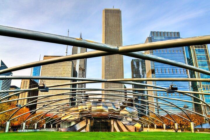 Pacchetto tour audio autoguidato Chicago Riverwalk e Millennium Park