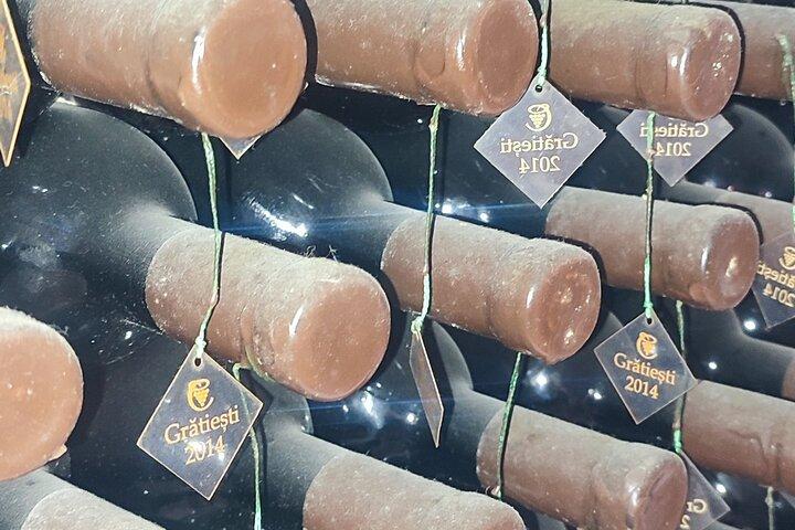 1 jour: Visite de dégustation de vin à la cave Milesti Mici et Cricova de Moldavie