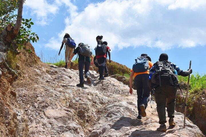 Monte Kabuye Escursionismo