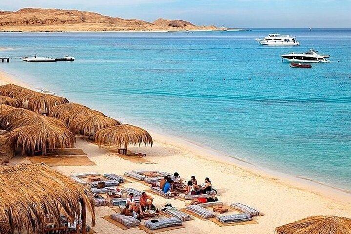 Journée sur la mer Rouge à Ain El Sokhna avec prise en charge au Caire ou à Gizeh