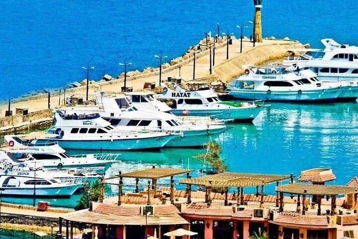 Journée sur la mer Rouge à Ain El Sokhna avec prise en charge au Caire ou à Gizeh